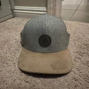 Men’s Volcom SnapBack hat